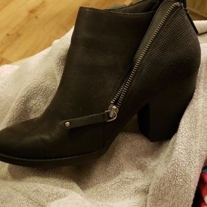 Black 3inch booties